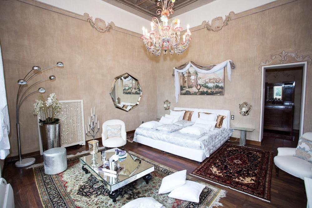 Villa Ghiringhelli 아자테 외부 사진
