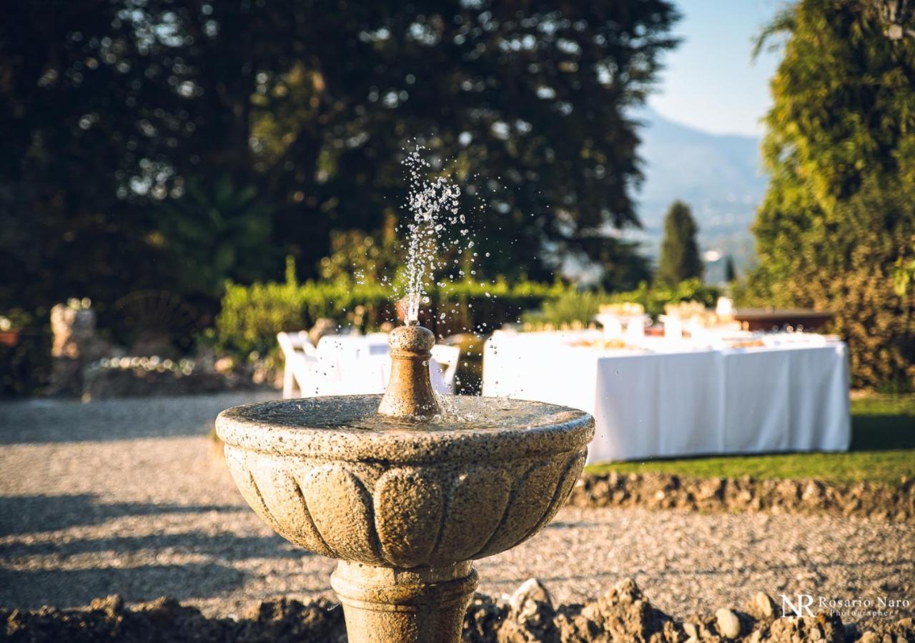 Villa Ghiringhelli 아자테 외부 사진