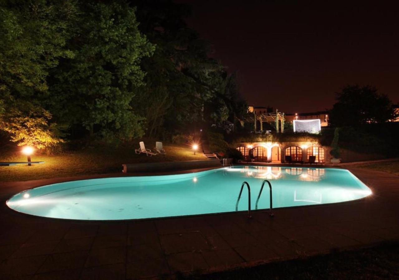 Villa Ghiringhelli 아자테 외부 사진