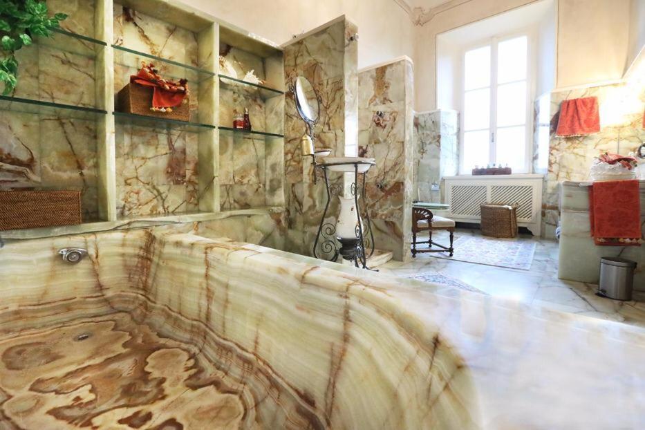 Villa Ghiringhelli 아자테 외부 사진